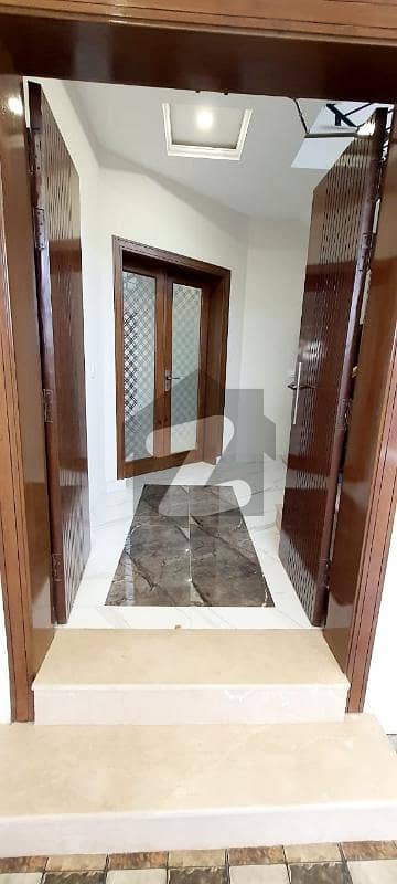 جی ۔ 16 اسلام آباد میں 5 کمروں کا 7 مرلہ مکان 1.25 لاکھ میں کرایہ پر دستیاب ہے۔