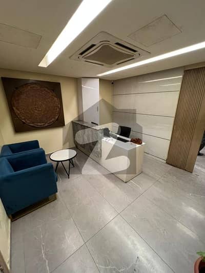 شاہراہِ فیصل کراچی میں 12 مرلہ دفتر 6.0 لاکھ میں کرایہ پر دستیاب ہے۔