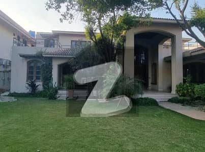 ڈی ایچ اے فیز 1 ڈیفنس (ڈی ایچ اے),لاہور میں 6 کمروں کا 2 کنال مکان 4.99 لاکھ میں کرایہ پر دستیاب ہے۔