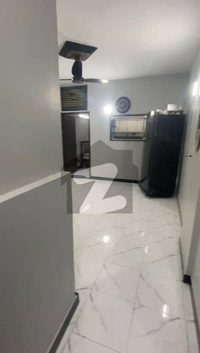 بہادر آباد گلشنِ اقبال ٹاؤن,کراچی میں 2 کمروں کا 5 مرلہ فلیٹ 2.0 کروڑ میں برائے فروخت۔