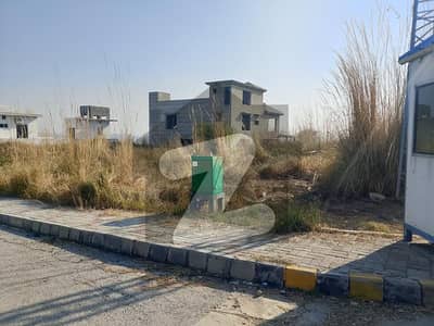 او پی ایف ویلی - بلاک جی او پی ایف ویلی,اسلام آباد میں 1 کنال رہائشی پلاٹ 1.05 کروڑ میں برائے فروخت۔