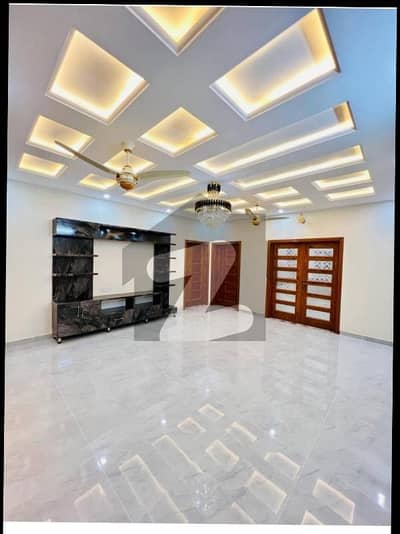 BRAND NEW 60x100 HOUSE IN G-14/4 ISL For Sale