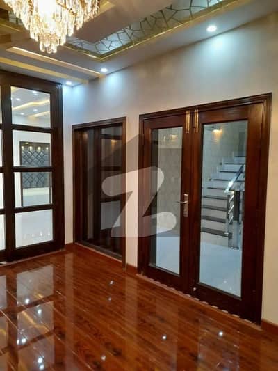 10 Marla Jasmine Block Like Brand New