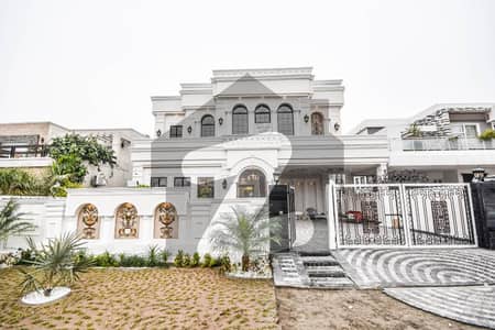 KANAL BEAUTIFUL BUNGALOW FOR SALE NEAR PARK IN DHA PHASE 8 LAHORE