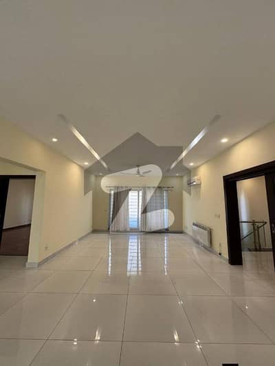 2.5 Kanal Brand New Double Unit House For Rent