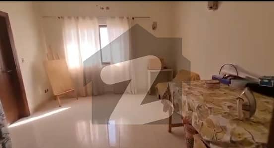 250 YDS DUPLEX FOR SALE AT KHY RIZWAN DEW YEARS OLD VERY NEAT N CLEAN