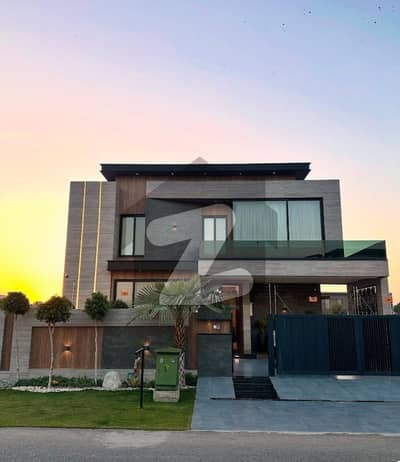 PHASE 6 1-KANAL BRAND NEW FULL BASEMENT FULLY FURNISHED BUNGALOW WITH 6 BEDROOMS IS AVAILABLE FOR SALE.