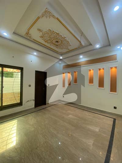 5 Marla Ground Floor Appartment For Sale, Block-P Khayaban-E-Amin Society Lahore