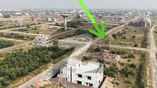 20 Marla Plot New Lahore City 50ft Road Main Boulevard Near Play Ground & Attached Bahria Town All Deus Clear Possession Paid