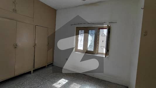 25x60 First Floor Available For Rent
