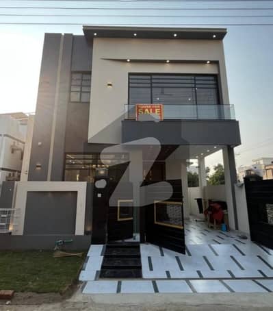 5 Marla slightly used house Available for sale