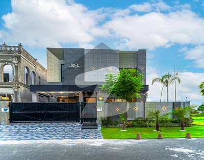 1 KANAL BRAND NEW EYE CATCHING BUNGALOW FOR SALE IN LOW PRICE