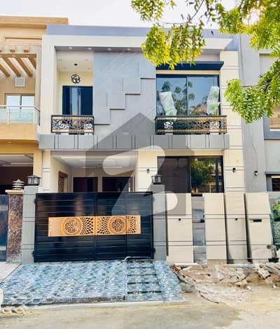 Luxury 5 Marla Brand New House For Sale In M-7C Lake City Raiwind Road Lahore