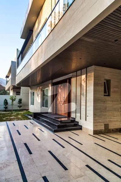 Brand New 622 Sq Yards House In F 7/3 Main Road For Sale