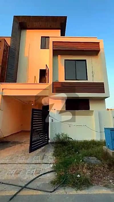 4.14 Marla Double Storey House On Installments Prime Location