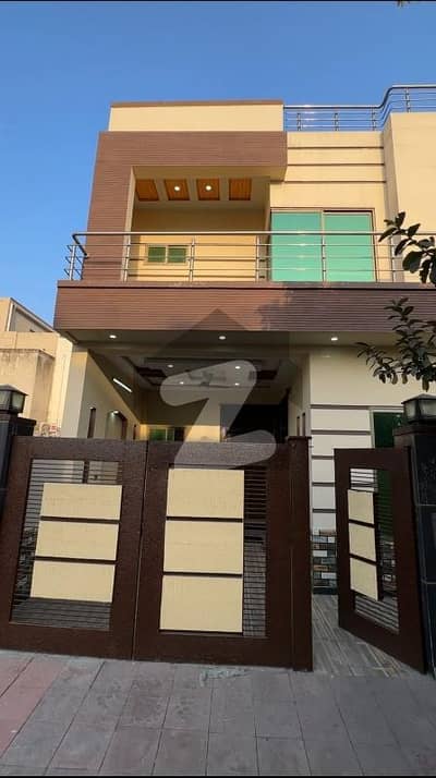 A Palatial Residence For Good Location rent In Citi Housing Phase 1 - Block DD Gujranwala