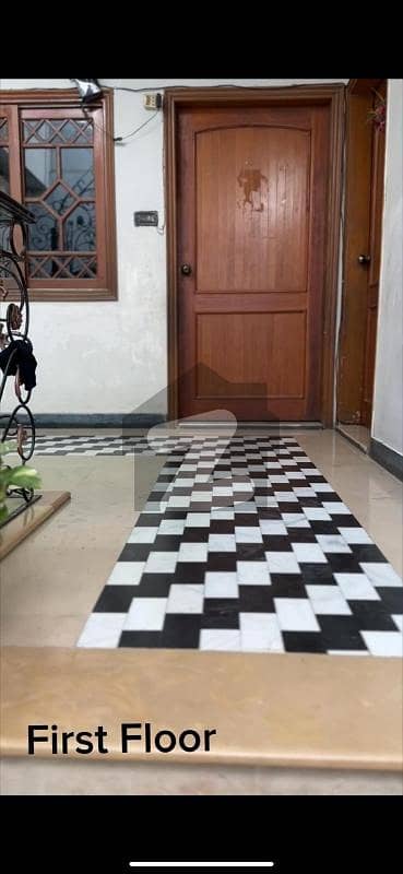 Maintained ONE UNIT WEST OPEN Bungalow On 240 sq yard in Block-3 of Gulshan-e-Iqbal Maintained ONE UNIT WEST OPEN Bungalow On 240 sq yard in Block-3 of Gulshan-e-Iqbal