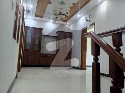 Like Brand New 5 MARLA Double Storey House