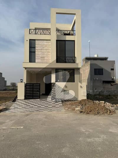 Park Facing & 80ft Road 5 Marla Brand New House For Sale In Lake City Raiwind Road Lahore