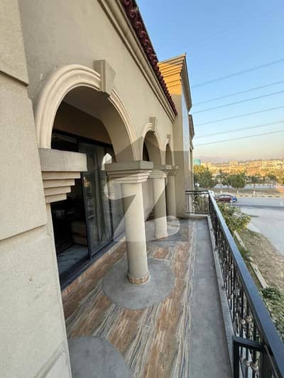 بی ۔ 17 اسلام آباد میں 8 کمروں کا 1 کنال مکان 13.9 کروڑ میں برائے فروخت۔