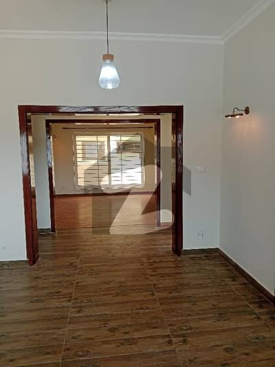 10 Marla full corner gas house available for rent  bahria enclave Islamabad sector A