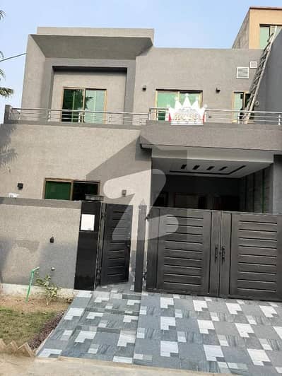 Banker Society Near To DHA Phase 4 Prim Location Park And Mosque Airport 20 Minutes Drive