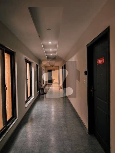 بحریہ ٹاؤن فیز 7 بحریہ ٹاؤن راولپنڈی,راولپنڈی میں 1 کمرے کا 3 مرلہ فلیٹ 65.0 ہزار میں کرایہ پر دستیاب ہے۔