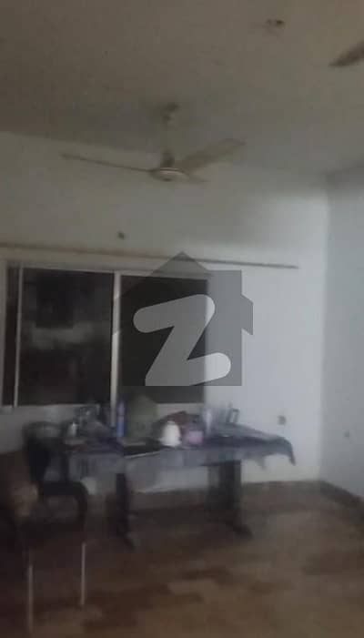 گلشنِ اقبال - بلاک 13 ڈی گلشنِ اقبال,گلشنِ اقبال ٹاؤن,کراچی میں 6 کمروں کا 10 مرلہ مکان 6.0 کروڑ میں برائے فروخت۔