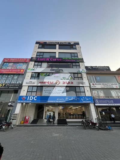 لیک سٹی رائیونڈ روڈ,لاہور میں 10 مرلہ دکان 3.5 لاکھ میں کرایہ پر دستیاب ہے۔