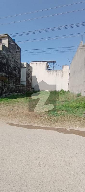 10 Marla plot for sale