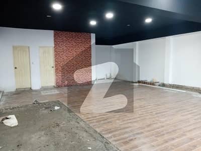 جی ۔ 6 مرکز جی ۔ 6,اسلام آباد میں 11 مرلہ دفتر 12.0 کروڑ میں برائے فروخت۔