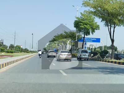 ڈی ایچ اے فیز 6 - بلاک ای فیز 6,ڈیفنس (ڈی ایچ اے),لاہور میں 1 کنال رہائشی پلاٹ 5.4 کروڑ میں برائے فروخت۔ ڈی ایچ اے فیز 6 - بلاک ای فیز 6,ڈیفنس (ڈی ایچ اے),لاہور میں 1 کنال رہائشی پلاٹ 5.4 کروڑ میں برائے فروخت۔