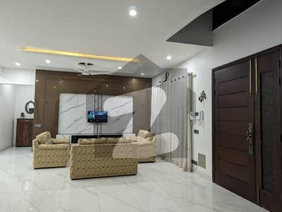 کے ڈی اے اسکیم 1 ایکسٹینشن کراچی میں 5 کمروں کا 19 مرلہ مکان 21.0 کروڑ میں برائے فروخت۔