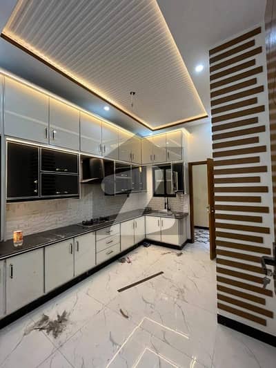 بسم اللہ ہاؤسنگ سکیم جی ٹی روڈ,لاہور میں 3 کمروں کا 7 مرلہ زیریں پورشن 50.0 ہزار میں کرایہ پر دستیاب ہے۔