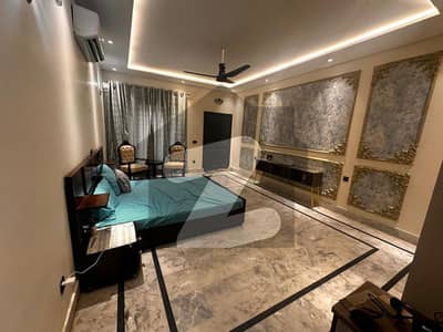 این ایف سی 1 - بلاک بی (ایس ڈبلیو) این ایف سی 1,لاہور میں 10 کمروں کا 2 کنال مکان 8.75 کروڑ میں برائے فروخت۔