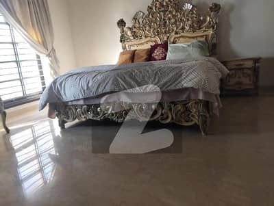 300 Sqy Yard Plot For Sale