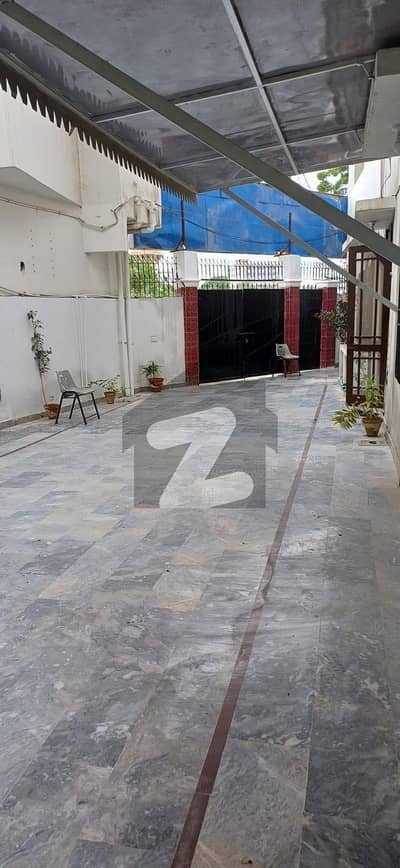 G+2 Commercial Space For Rent Main University Road, Gulshan-E-Iqbal Block 11
