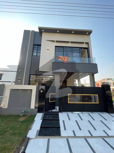 Ideally Located House For Sale In DHA Rahbar Phase 11