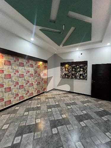 A BEAUTIFUL HOUSE DEPENDS ON 8 MERLA DOUBLE STOREY FOR SALE IN LAHORE MEDICAL HOUSING SOCIETY.