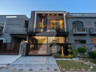 5 Marla Ultra Modern Brand New House For Sale In DHA Phase 6
