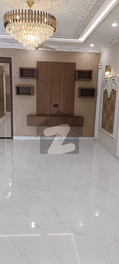 BRAND NEW 10 MARLA DOUBE STOREY HOUSE AVAILABLE FOR SALE IN LDA AVENUE LAHORE