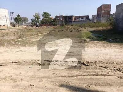 C Commercial 8 Marla Plot for Sale Prime Location Price 4.20 Crore