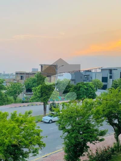 Block H 7Marla Corner Developed & Possession Available Plot for Sale , Gulberg Residencia Islamabad