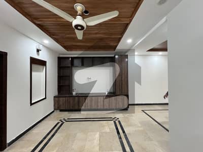 7 Marla Ground portion Available For Rent G-13/2