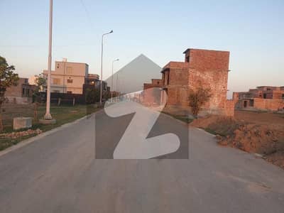 5 Marla Plot, Best Location, Resonable Price