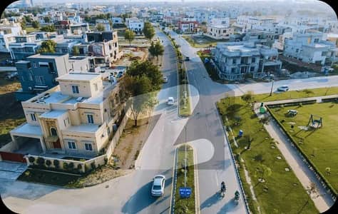 لیک سٹی ۔ سیکٹر ایم ۔ 3اے لیک سٹی,رائیونڈ روڈ,لاہور میں 14 مرلہ رہائشی پلاٹ 3.35 کروڑ میں برائے فروخت۔