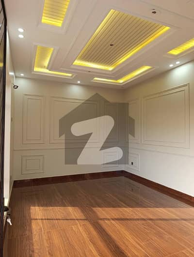 گلشنِ اقبال - بلاک 4 گلشنِ اقبال,گلشنِ اقبال ٹاؤن,کراچی میں 2 مرلہ دکان 1.2 لاکھ میں کرایہ پر دستیاب ہے۔