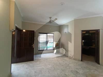 10MARLA FULL HOUSE IN DHA PHASE 2