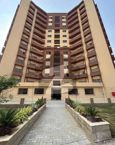 A Prime Location 3000 Square Feet Flat Is Up For Grabs In Cantt