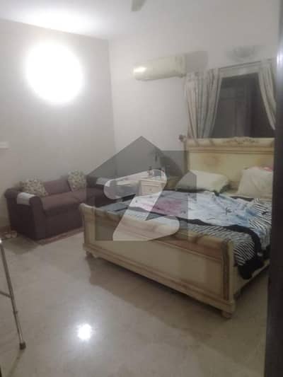 گلستانِِ جوہر ۔ بلاک اے 3 گلستانِ جوہر,کراچی میں 3 کمروں کا 10 مرلہ بالائی پورشن 80.0 ہزار میں کرایہ پر دستیاب ہے۔